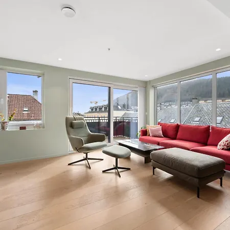 아파트 Modern 4br - 2 Baths Balconies & Parking